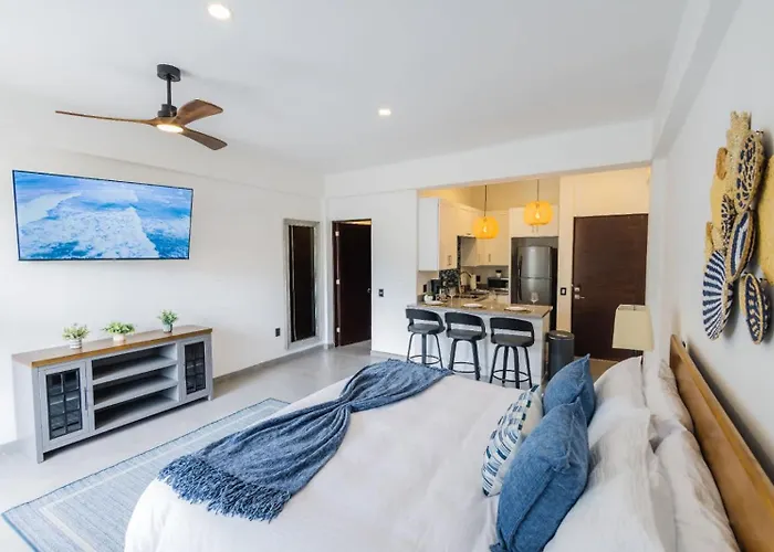 Modern Walk To Marina, Dining & Nightlife Cabo San Lucas